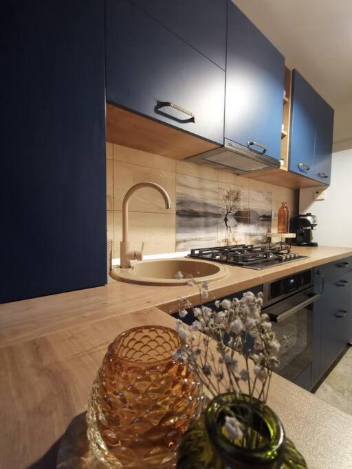 Apartament Gulliver In Centrul Vechi Яссы Экстерьер фото